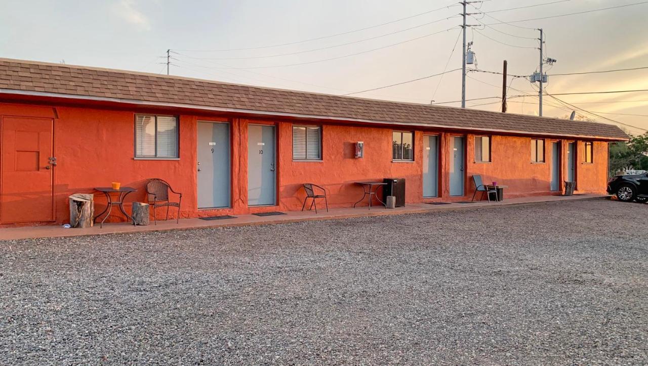 Copper Mountain Motel Superior Exterior photo